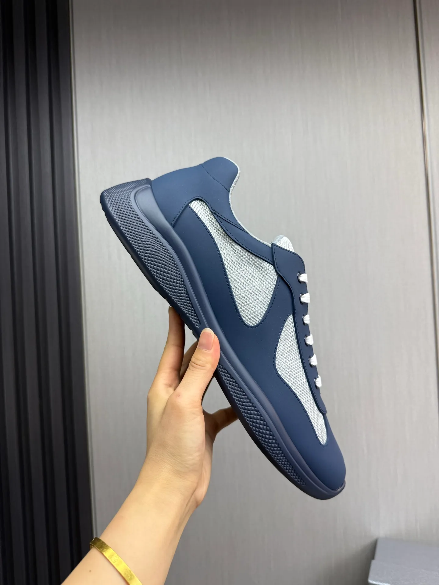 Men's shoes 640💰 [PRADA] Hot selling items🔥Must be recommended every day~~ Official website synchronized, 1:1 high quality shipments✔️ Imported cowhide fabric, rubber material + cowhide lining, original bottom, high-end airplane box packaging🎁 38-45 (38.45 custom-made, non-returnable)